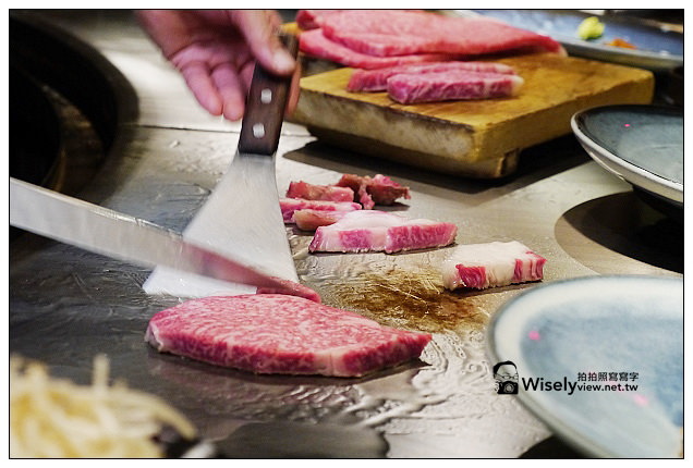 【旅行】2012日本神戶。三宮市：IKUTA ROAD美食＠嗚門鯛燒本鋪、金のとりから炸雞唐揚、すき家丼飯、チャオチャオ餃子、PATISSERIE TOOTH TOOTH甜點蛋糕，以及モーリヤ神戶牛鐵板燒