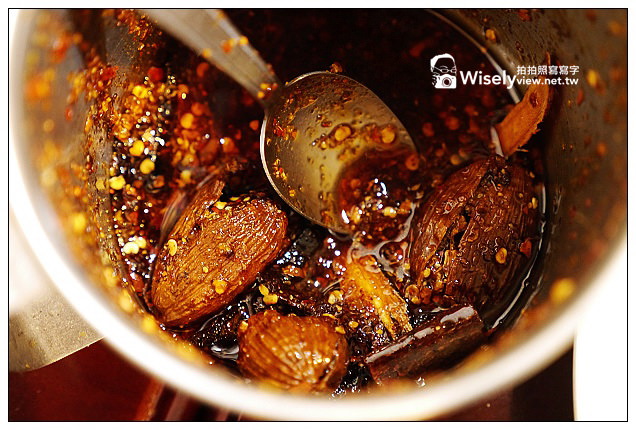 【食記】台北市。大安區：臨江街夜市＠通化街廖家涼麵、水泥房子牛排~平價用餐選擇