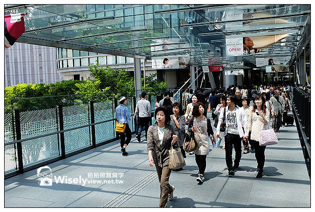 【旅行】2013日本關西。大阪:梅田地區新亮點百貨公司@GRAND FRONT OSAKA、Panasonic Center OSAKA、世界啤酒博物館&世界葡萄酒博物館(Fujifilm FinePix X100s隨拍) 【旅行】2013日本關西。大阪:梅田地區新亮點百貨公司@GRAND FRONT OSAKA、Panasonic Center OSAKA、世界啤酒博物館&世界葡萄酒博物館(Fujifilm FinePix X100s隨拍)