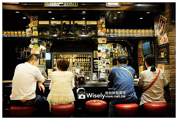 【旅行】2013日本關西。大阪：梅田地區新亮點百貨公司＠GRAND FRONT OSAKA、Panasonic Center OSAKA、世界啤酒博物館&世界葡萄酒博物館(Fujifilm FinePix X100s隨拍)