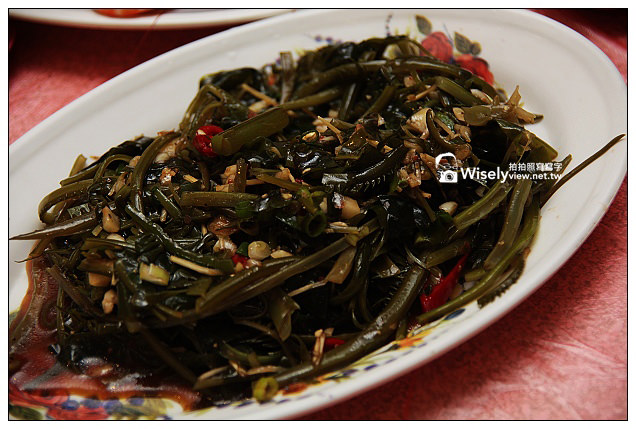 【遊記】2013漁樂台灣，金山蹦火仔-04：石門富基漁港＠墨西哥帽新設計建築物，平價海鮮熱炒超美味！(特色美食～慧琪海鮮量販店、兄弟代客料理、蝦冰蟹醬)