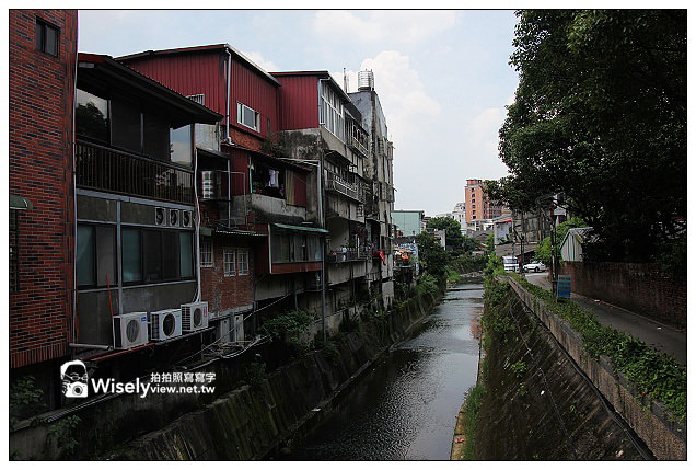 【遊記】新北市。三峽區：夏日荷花季＠三樹路98巷荷花池、三峽老街隨拍、三角湧金牛角、古伯手工米苔目、清水祖師廟、康喜軒金牛角冰淇淋、清水冬瓜王、山泉水手工豆花～(必訪景點美食)