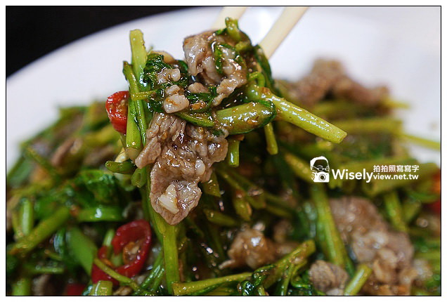 【食記】台北市。士林區：陽明山美食＠文化大學感恩麵店&阿國炒羊肉~必訪美食小吃