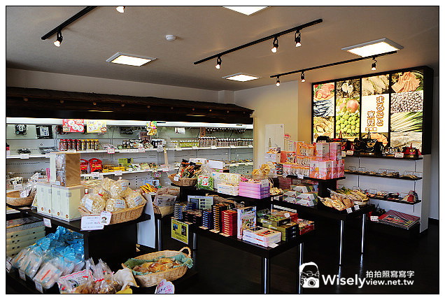 【旅行】2013日本北陸。富山縣冰見市：潮風通商店街@藤子不二雄A作品畫廊、光禪寺漫畫人物石像～漫畫迷朝聖之地