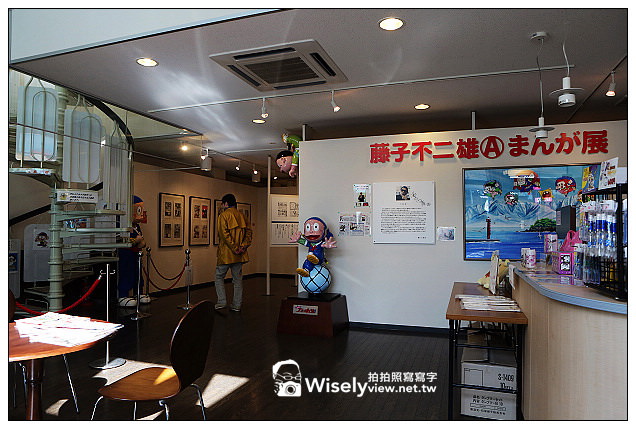 【旅行】2013日本北陸。富山縣冰見市：潮風通商店街@藤子不二雄A作品畫廊、光禪寺漫畫人物石像～漫畫迷朝聖之地