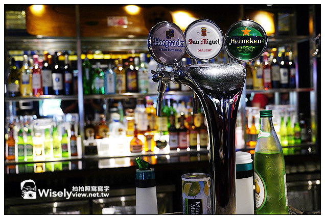 【食記】台北市。萬華區：西門町商圈＠TGI FRIDAY～全新裝潢更添設計感，菜色翻新提升風味