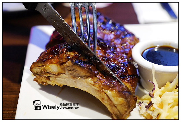 【食記】台北市。萬華區:西門町商圈@TGI FRIDAY~全新裝潢更添設計感,菜色翻新提升風味 【食記】台北市。萬華區:西門町商圈@TGI FRIDAY~全新裝潢更添設計感,菜色翻新提升風味