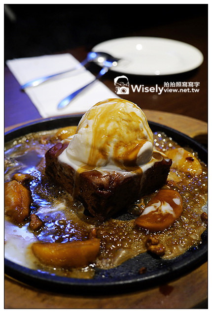 【食記】台北市。萬華區:西門町商圈@TGI FRIDAY~全新裝潢更添設計感,菜色翻新提升風味 【食記】台北市。萬華區:西門町商圈@TGI FRIDAY~全新裝潢更添設計感,菜色翻新提升風味