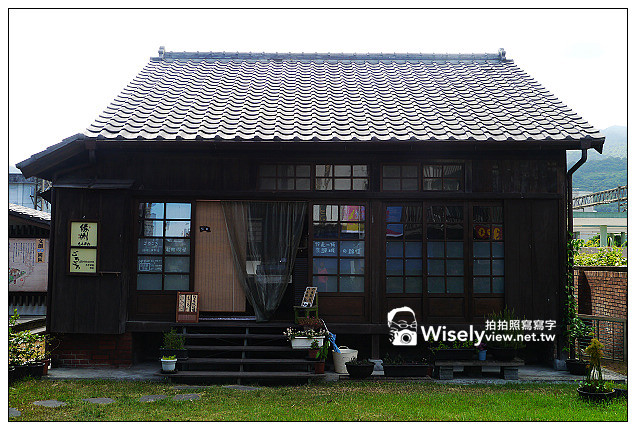 宜蘭 頭城火車站美食︱阿伯炸蛋蔥油餅，在地老字號小吃