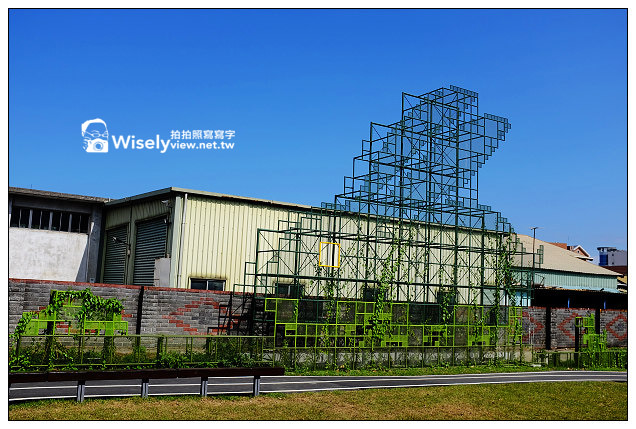 【攝影】3C。相機：Fujifilme FinePix X100s＠宜蘭幾米公園廣場隨手拍作品