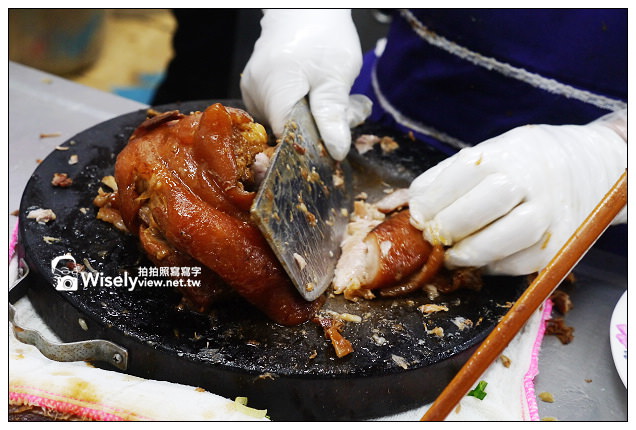 【食記】新北市。三重區：五燈獎豬腳(正義店)@在地老字號美食，魯肉飯控必朝聖之地