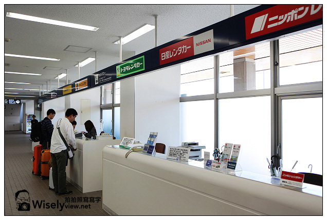 【旅行】2013日本。富山縣：富山機場(空港)＠特色分享介紹～服務採購用餐賞景