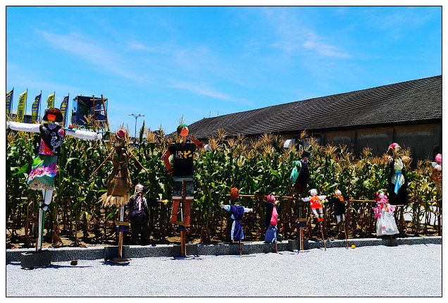 【遊記】高雄市。鹽埕區：2013駁二藝術特區＠擁有特殊彩繪與裝置藝術的必玩景點