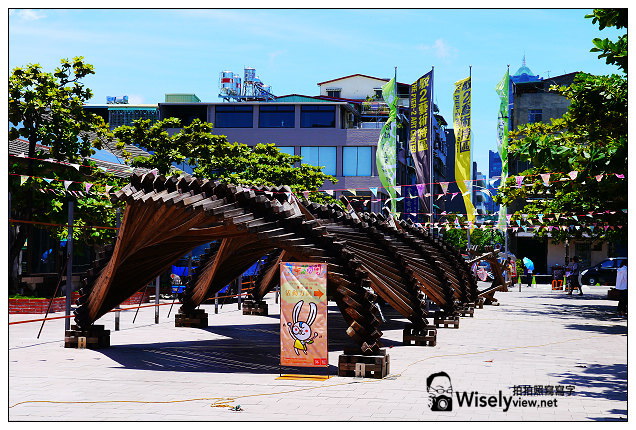 【遊記】高雄市。鹽埕區：2013駁二藝術特區＠擁有特殊彩繪與裝置藝術的必玩景點