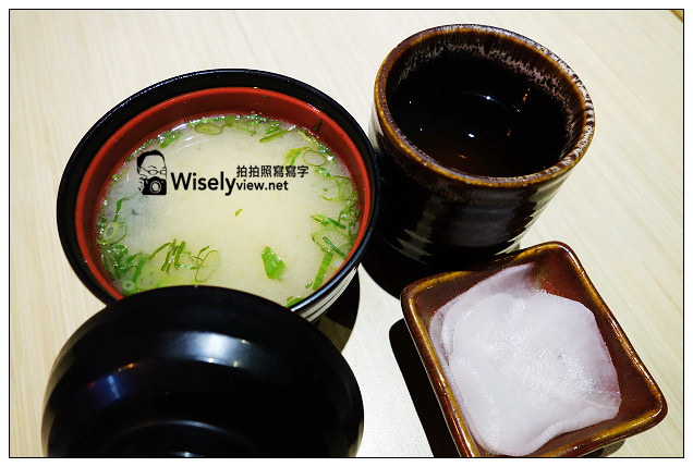 台北中山.新田鰻味屋︱平價日式鰻魚飯，份量多但味道中等