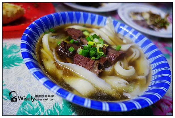 【遊記】2013離島。金門縣：喜相逢刀削麵、慈湖海岸、得月樓、莒光樓、高梁屋、記德海鮮～必訪景點美食