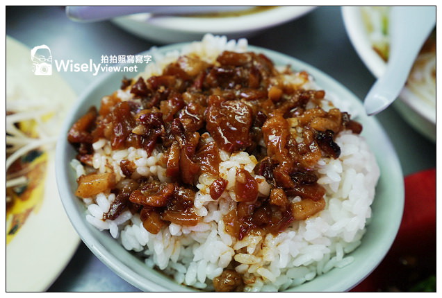 【食記】台北市。大安區：通化街胡記米粉湯＠臨江街夜市阿婆古早味，從早晨吃到宵夜