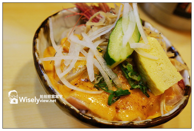 【食記】台北市。中山區:小六食堂@超人氣美味丼飯料理,近捷運行天宮站 【食記】台北市。中山區:小六食堂@超人氣美味丼飯料理,近捷運行天宮站