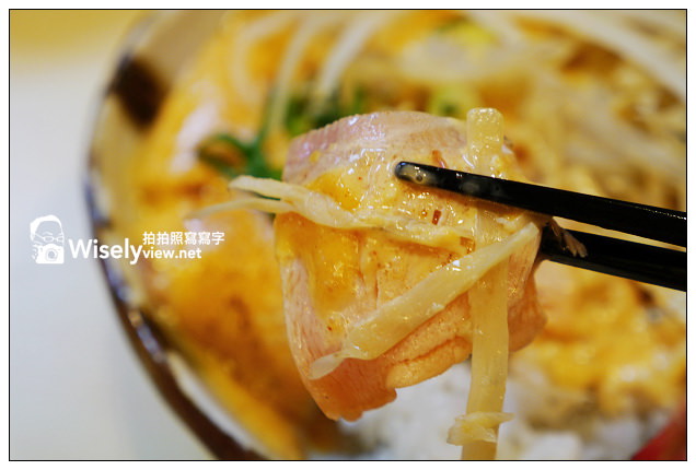 【食記】台北市。中山區:小六食堂@超人氣美味丼飯料理,近捷運行天宮站 【食記】台北市。中山區:小六食堂@超人氣美味丼飯料理,近捷運行天宮站