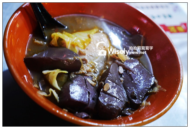 【食記】台北市。大同區：寧夏夜市＠(吉布)宜蘭三星蔥肉捲、方家雞肉飯、林記麻辣臭豆腐、醬汁雞排&曾家鮮果汁