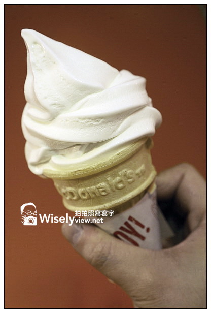 【心得】連鎖超商霜淇淋比較懶人包：7-ELEVEN、全家、義美、松青&麥當勞(價格味道評比)