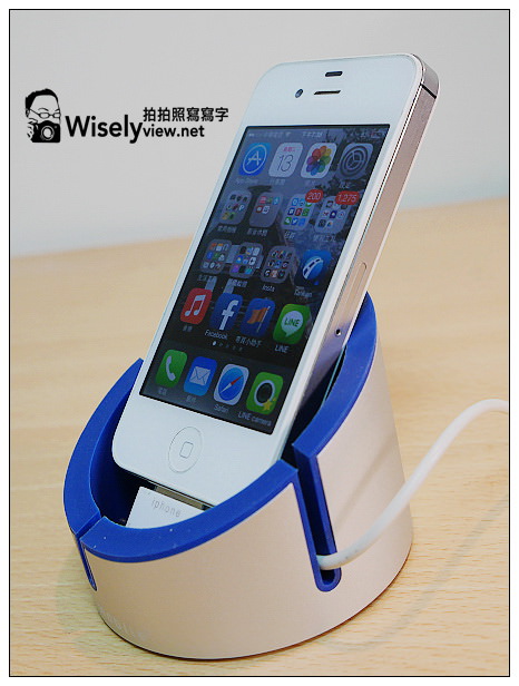 【開箱】3C。Apple手機周邊配件：Just Mobile唯光科技＠USB連接線、壁掛式手機座、手機架，以及行動電源