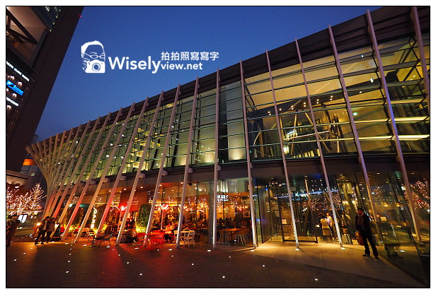 【旅行】日本。大阪市:梅田Grand Front Osaka耶誕市集、綾瀨遙Lumix GM攝影展、新大阪駅燈飾,Kansai MEGA SALE日本關西歲末購物季(12/14~2/28) 【旅行】日本。大阪市:梅田Grand Front Osaka耶誕市集、綾瀨遙Lumix GM攝影展、新大阪駅燈飾,Kansai MEGA SALE日本關西歲末購物季(12/14~2/28)
