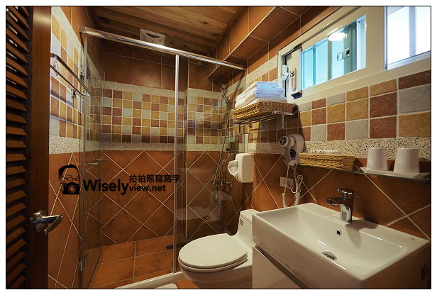 【住宿】宜蘭縣。冬山鄉：北方札特(古堡房)@採原木結構建築，鄰近羅東運動公園