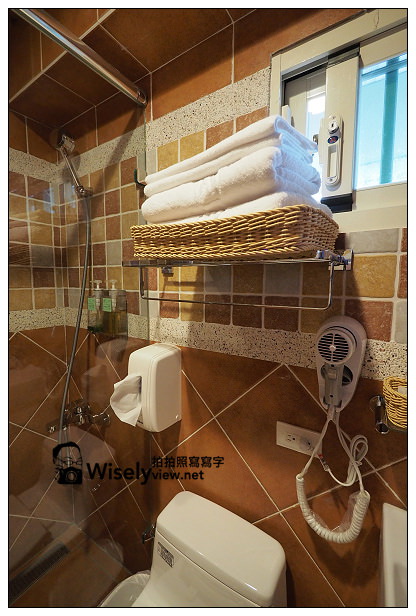 【住宿】宜蘭縣。冬山鄉：北方札特(古堡房)@採原木結構建築，鄰近羅東運動公園