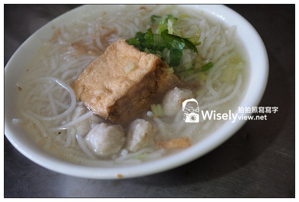 【食記】宜蘭縣。三星鄉:三星公有市場@阿川好吃魚丸米粉、豬寶滷味、明記黑胡椒燒肉粽 【食記】宜蘭縣。三星鄉:三星公有市場@阿川好吃魚丸米粉、豬寶滷味、明記黑胡椒燒肉粽