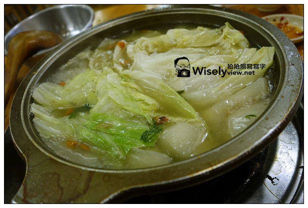 【食記】台北市。中山區：阿財蔬菜羊肉＠湯頭清甜羊肉鮮美，但價格偏高許多