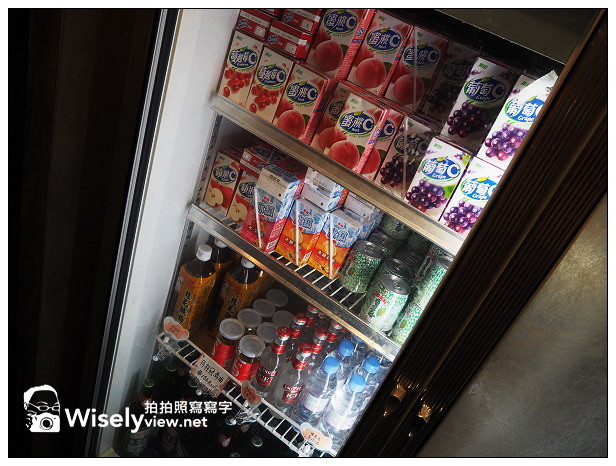 【食記】台北市。信義區：辣中間(信義總店)＠麻辣鴛鴦吃到飽，價位內容還算不錯