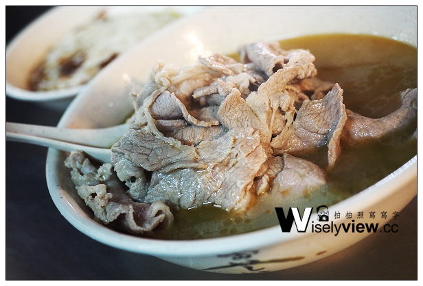 台北中正。南機場夜市美食︱紅茶豆漿、阿男麻油雞、陳記猪血糕、沙威瑪大王