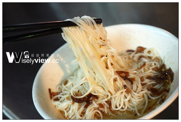 台北中正。南機場夜市美食︱紅茶豆漿、阿男麻油雞、陳記猪血糕、沙威瑪大王