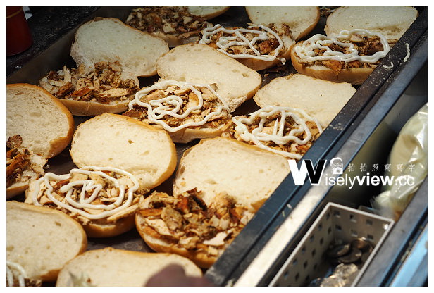 台北中正。南機場夜市美食︱紅茶豆漿、阿男麻油雞、陳記猪血糕、沙威瑪大王