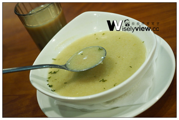 【食記】台北市。大安區：鄰居家NEXT DOOR＠永康街美式漢堡早午餐，CP值偏低