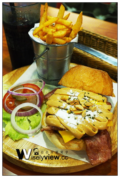 【食記】台北市。大安區：鄰居家NEXT DOOR＠永康街美式漢堡早午餐，CP值偏低