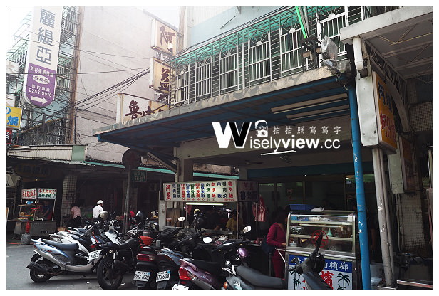 【食記】新北市。板橋區：裕民街夜市小吃＠阿益魯肉飯、(陽明街)嘉義粉條冰