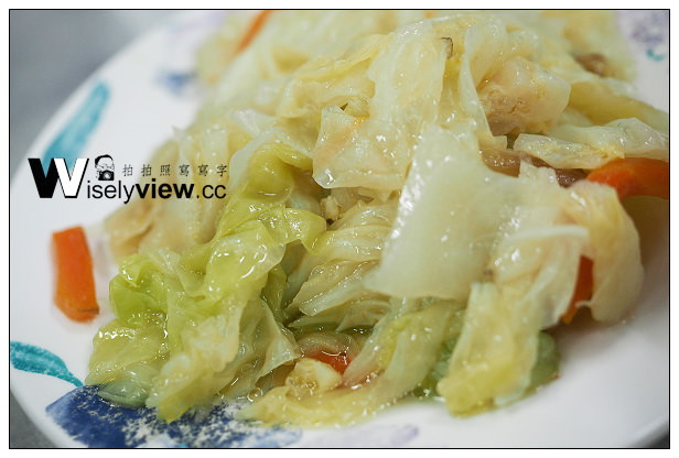 【食記】新北市。板橋區：裕民街夜市小吃＠阿益魯肉飯、(陽明街)嘉義粉條冰