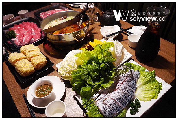 【食記】台北市。松山區：畏公長生麻辣鍋＠味道溫和環境復古，台北小巨蛋正對面