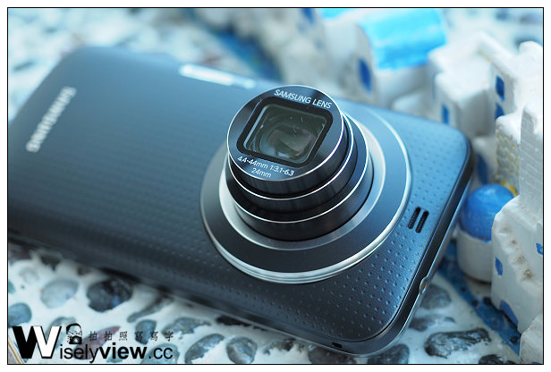 【分享】手機。三星：Samsung GALAXY K zoom＠4G高速傳輸＋10倍光學變焦智慧型手機～作品心得分享 @WISELY's 拍拍照寫寫字