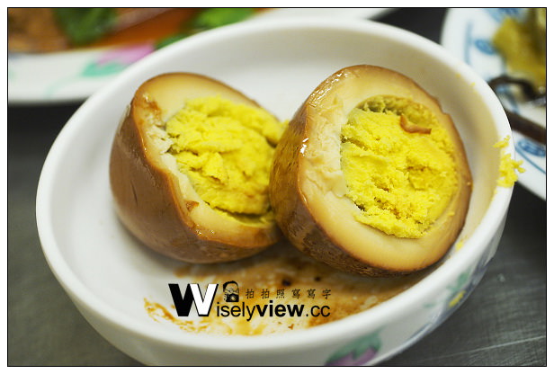 【食記】新北市。新店區：北港肉焿/魯肉飯＠南部道地口味，滷豬腳才是王道