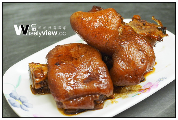 【食記】新北市。新店區：北港肉焿/魯肉飯＠南部道地口味，滷豬腳才是王道