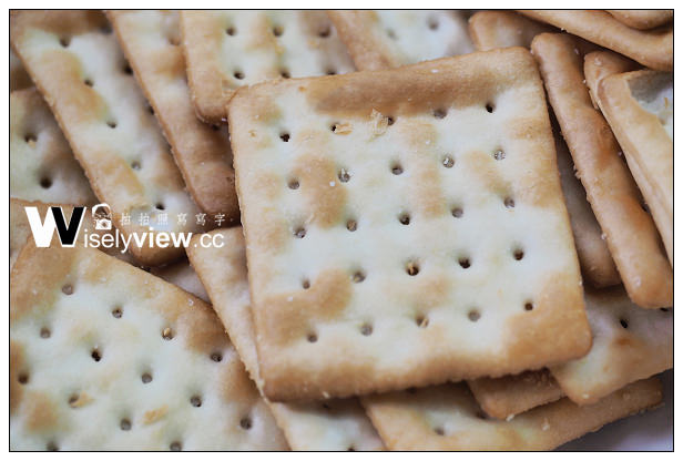 【分享】點心。中祥食品：復古系列蘇打餅乾＠經典懷念的黑糖/麥穗/蔬菜三種口味～文末贈獎