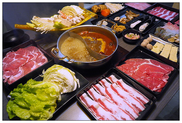 【食記】新北市。板橋區：文岩文(岩燒蜀辣鴛鴦鍋)＠單點吃到飽制，近捷運府中站 @WISELY's 拍拍照寫寫字