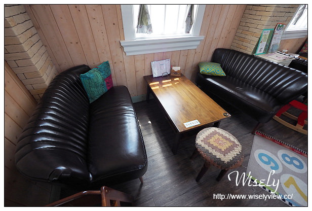 【食記】宜蘭縣。冬山鄉：71°N庭園咖啡＠夢幻土耳其藍歐風鄉村小屋～親子友善餐廳