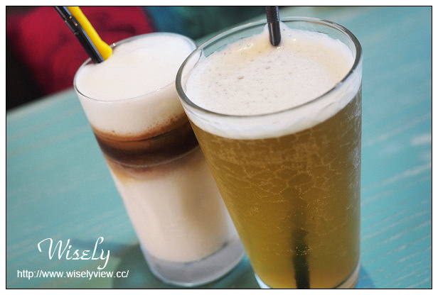 【食記】宜蘭縣。冬山鄉：71°N庭園咖啡＠夢幻土耳其藍歐風鄉村小屋～親子友善餐廳