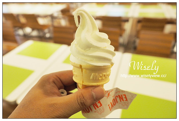 【分享】2014夏季冰品：台北市12家連鎖通路超市便利店＠各家霜淇淋心得口味評比