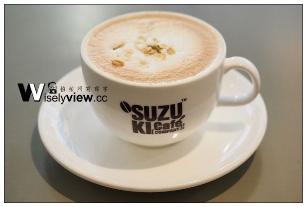 【旅行】香港。上環：無限極廣場@鈴木咖啡館Suzuki Cafe Company～俯看車水馬龍景色