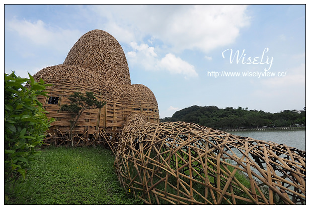 【遊記】台北市。內湖區：碧湖公園＆碧湖織屋＠竹編特色城堡，夜間光影更夢幻